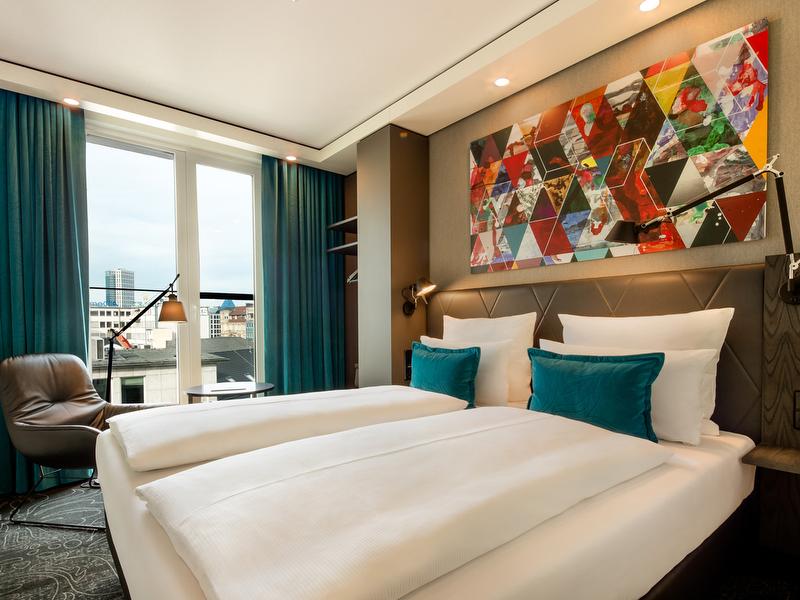 Motel One Frankfurt-Römer