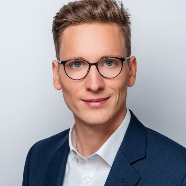 Simon Gerken